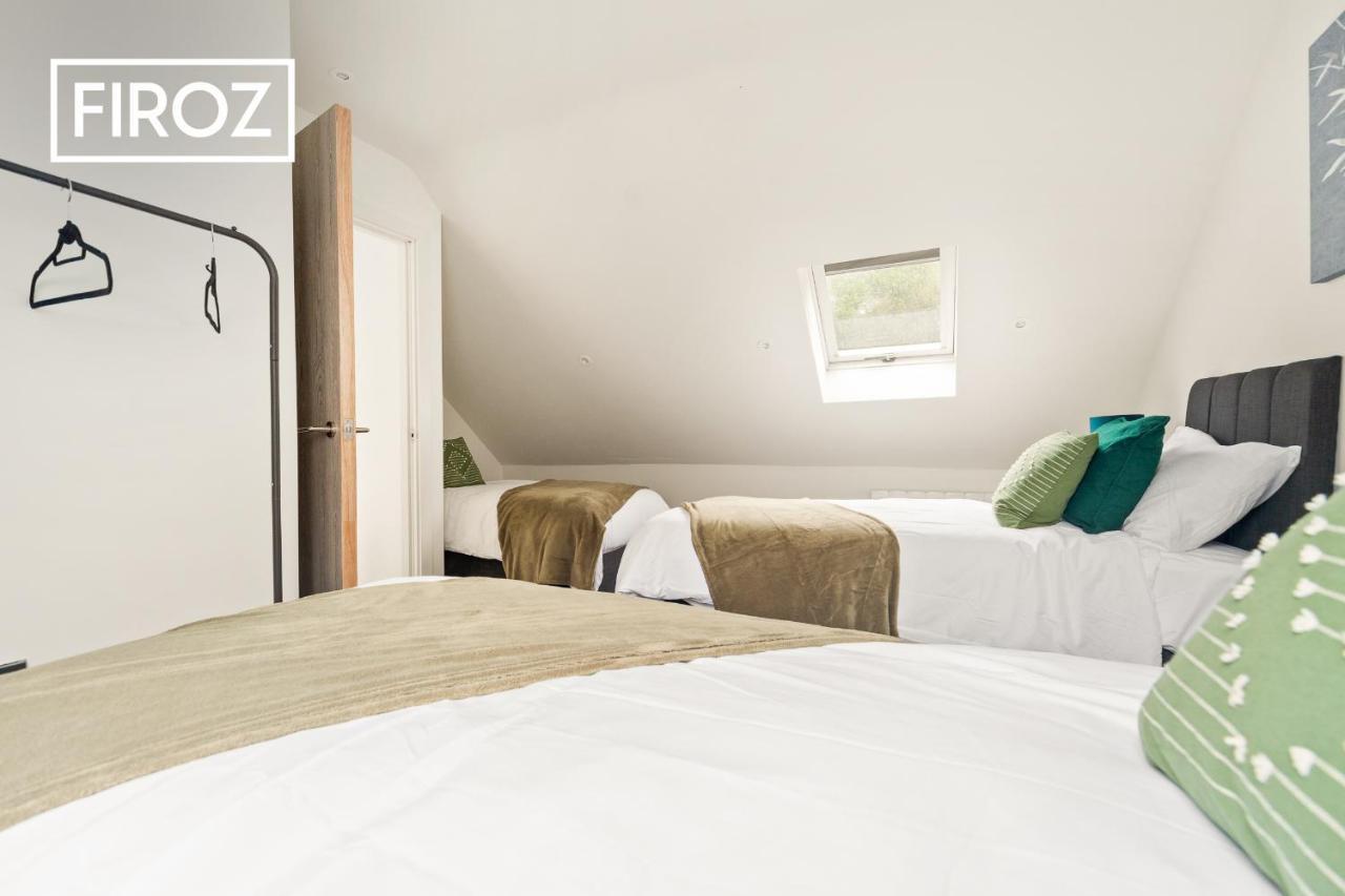 Spacious 4 Bedroom 3 Bath House For Families & Contractors With Free Parking, Fast Wi-Fi & Netflix By Firoz Property Management Leeds  Dış mekan fotoğraf